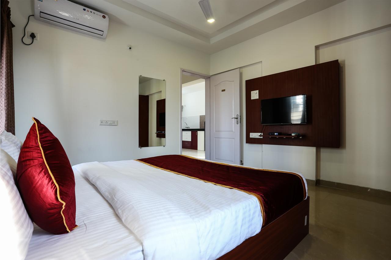 Oyo 10269 Nine Blossoms Hotel Pune