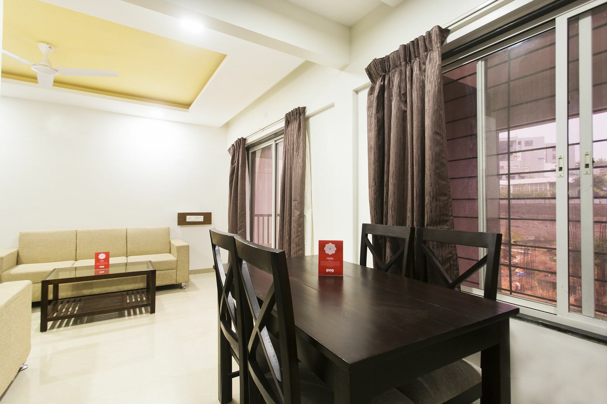 Hotel Oyo 10269 Nine Blossoms 2*